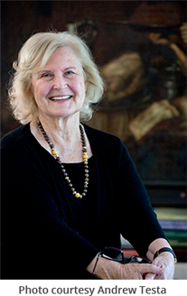 Pauline Boss headshot